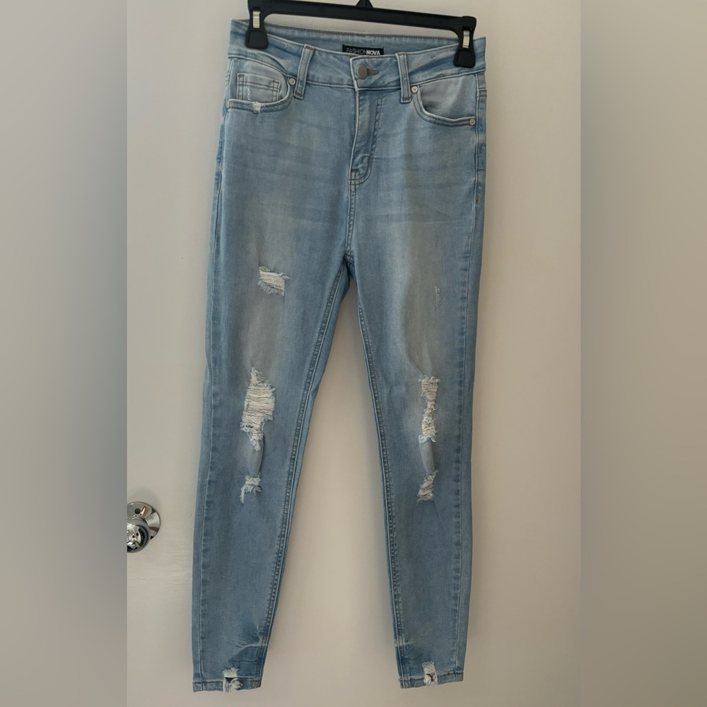 Fashion Nova Skinny Jeans